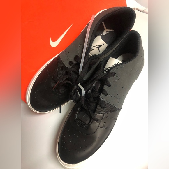 Dear Mike Sneakers - Picture 6 of 8